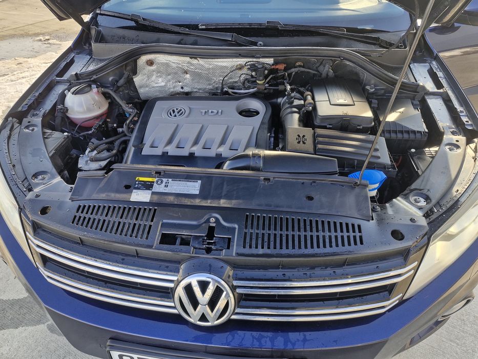 Vând  Tiguan       DSG