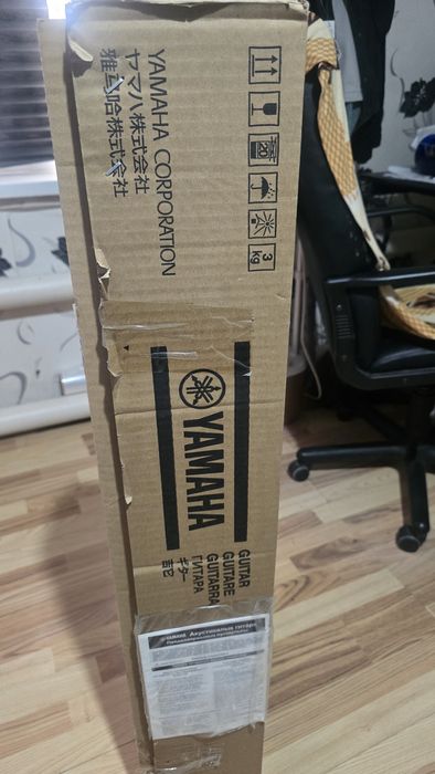 Гитара Yamaha FG800