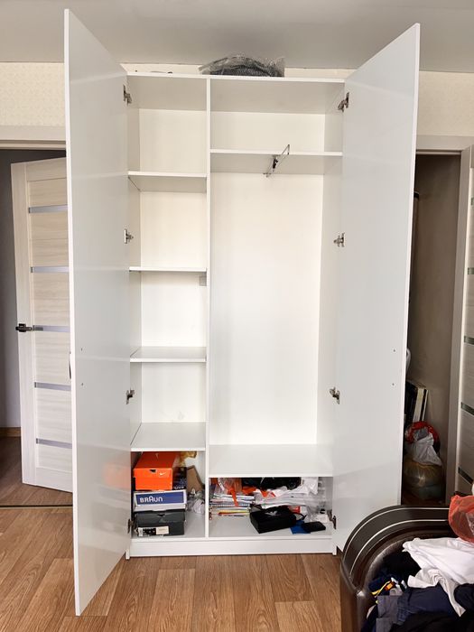 Продается шкаф новый