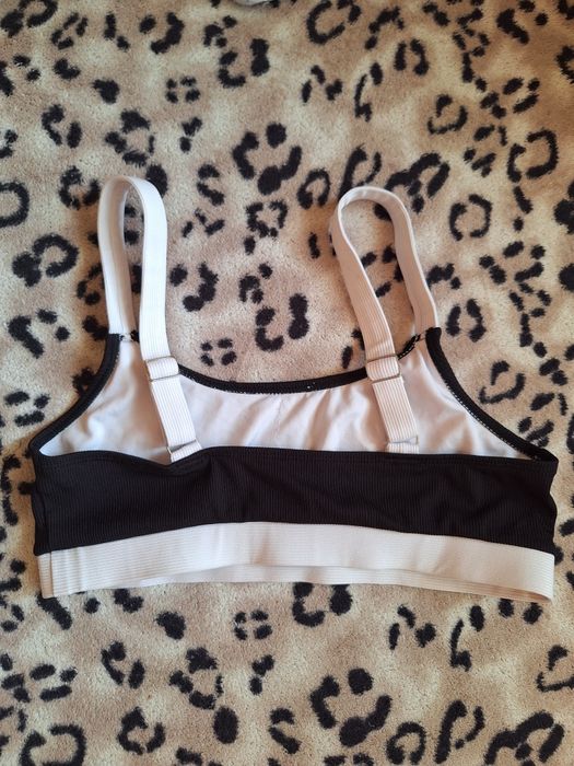 Продам купальник