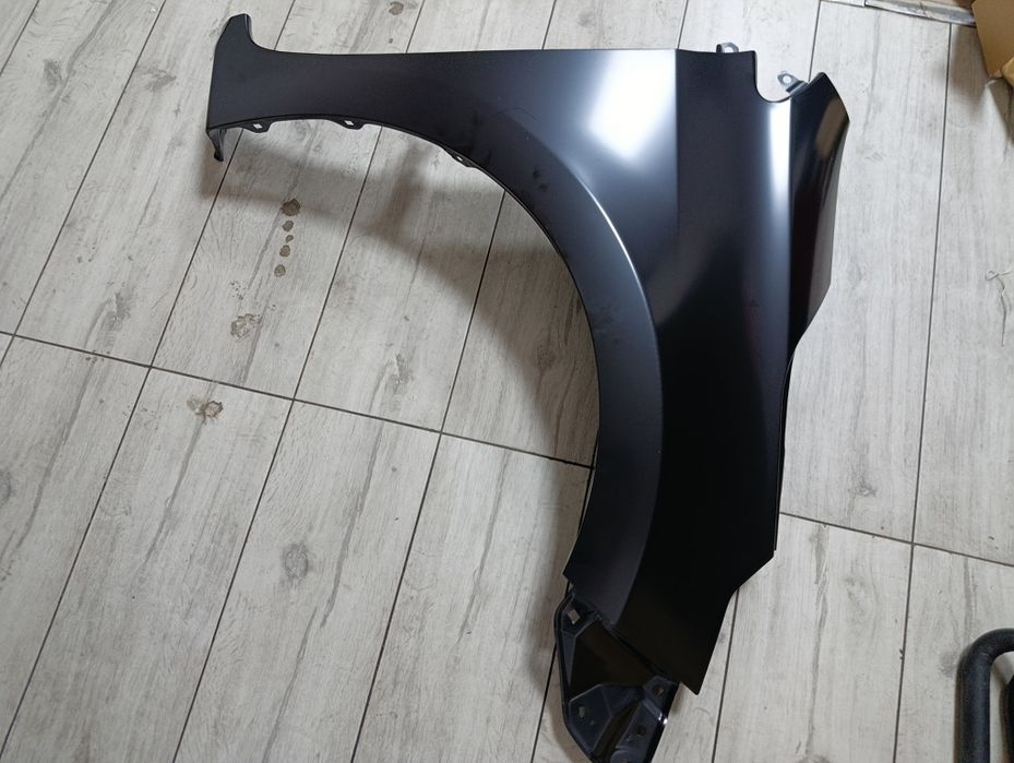 Крыло Toyota corolla 14-18