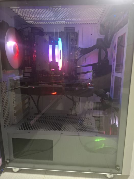 Vand I5 gen 11 cu gtx 1050 TI