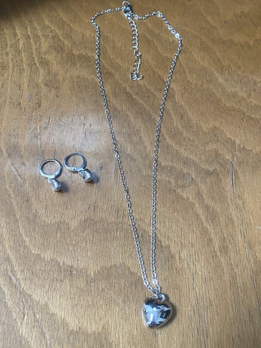 Cercei si lantisor cu inima