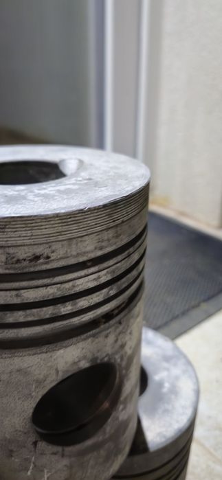 Pistoane raba ! Noi !