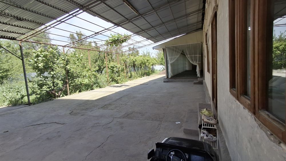 Зангиота Зангиота зиёратгохи тарафда 10.5 соток 5 хона