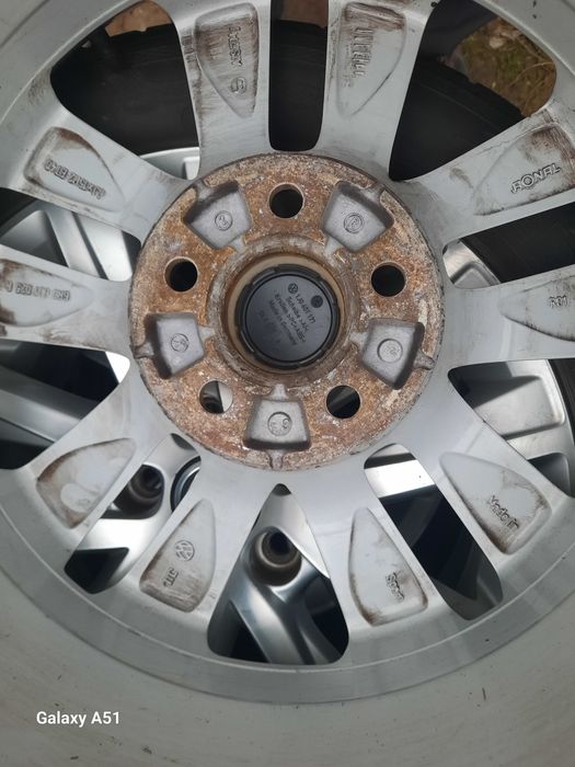 Ляти джанти с гуми за ФОЛКСВАГЕН, 5×100, 15цола