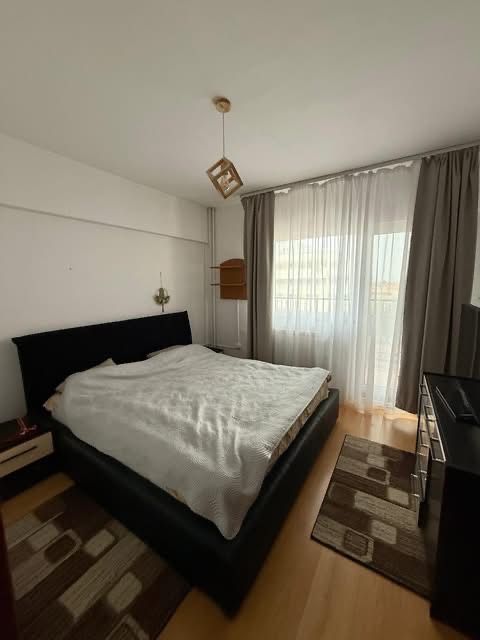 Inchiriez/vând apartament centru Miercurea-Ciuc