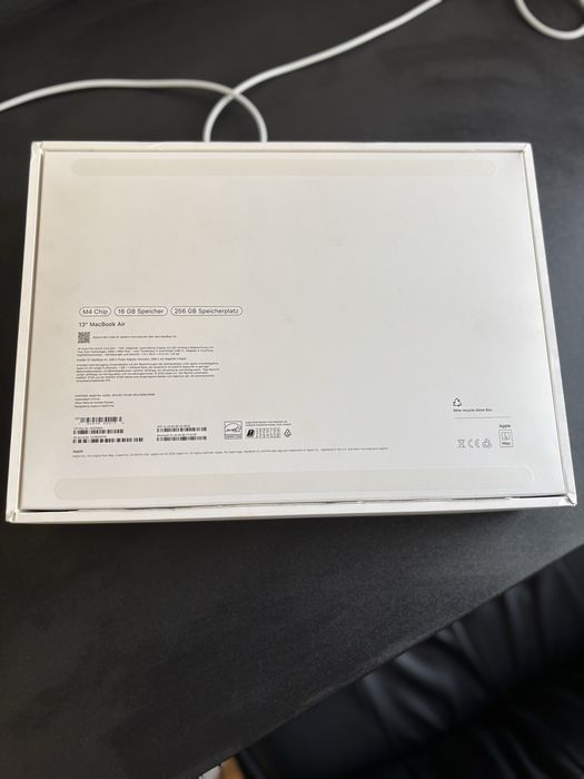 Macbook air 13, 16 Gb,