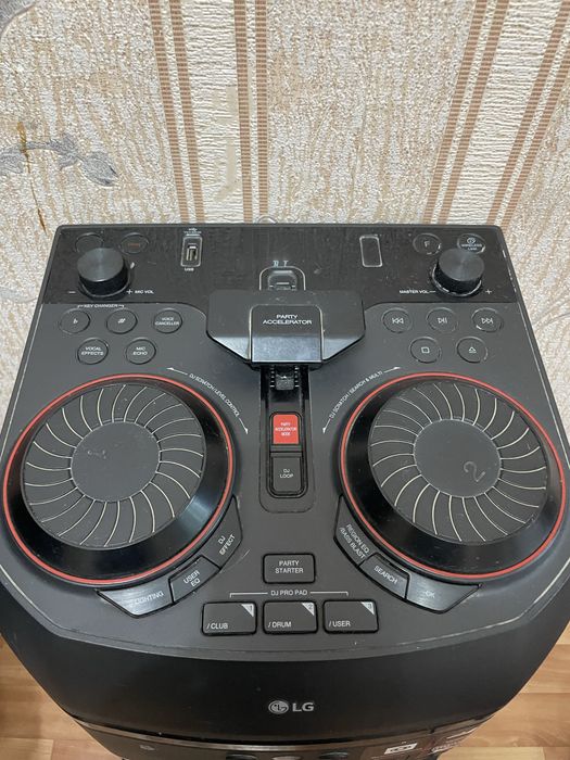 Колонка Lg ok65 блютуз , aux