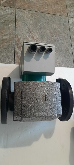 Pompa de incalzire/circulatie WILO Stratos 40/1-4 PN 6/10 profesionala