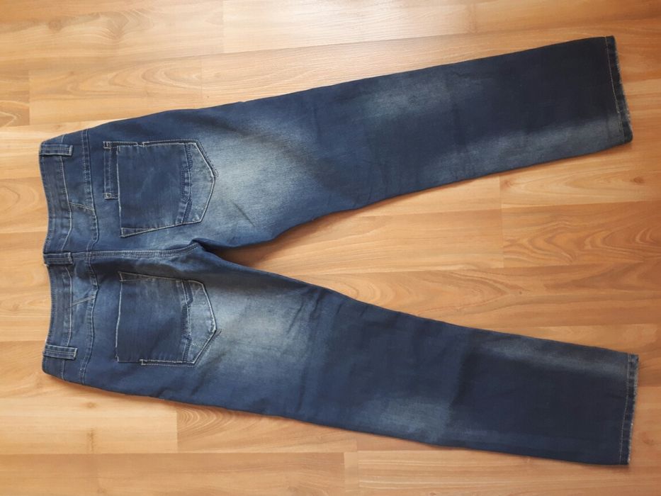 Мъжки дънки като нови