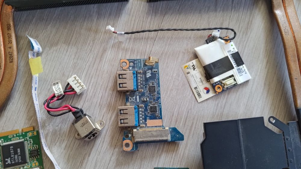 Vand piese Laptop Asus G75VW