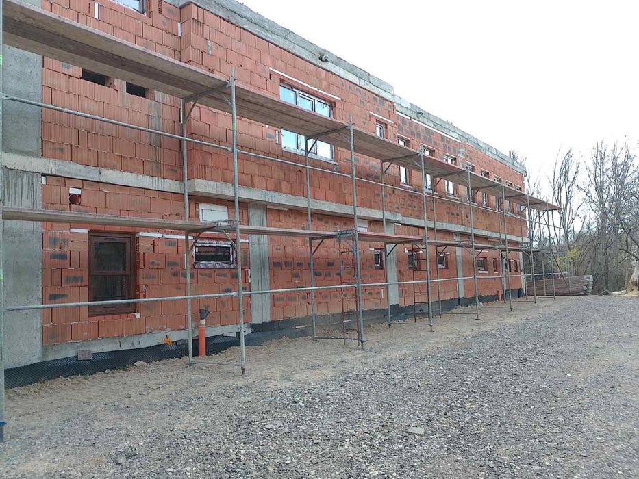 Скеле / монтаж / демонтаж / наем /