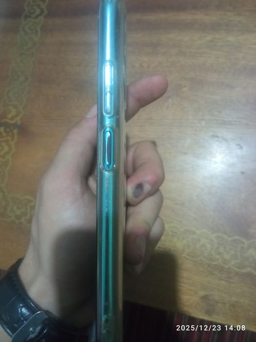 Redmi 10c sotiladi ekrani ishlamidi 150000 soʻm 64/4 holati zoʻr