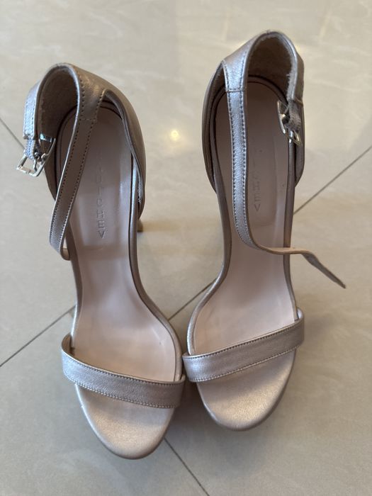 Високи сандали yordan radichev