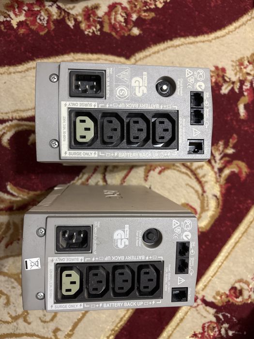 Два бесперебойника APC RS500, CS650