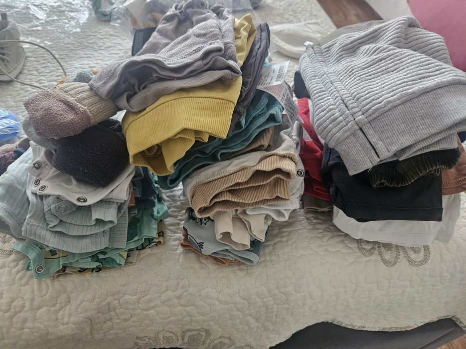 Отдам детские вещи