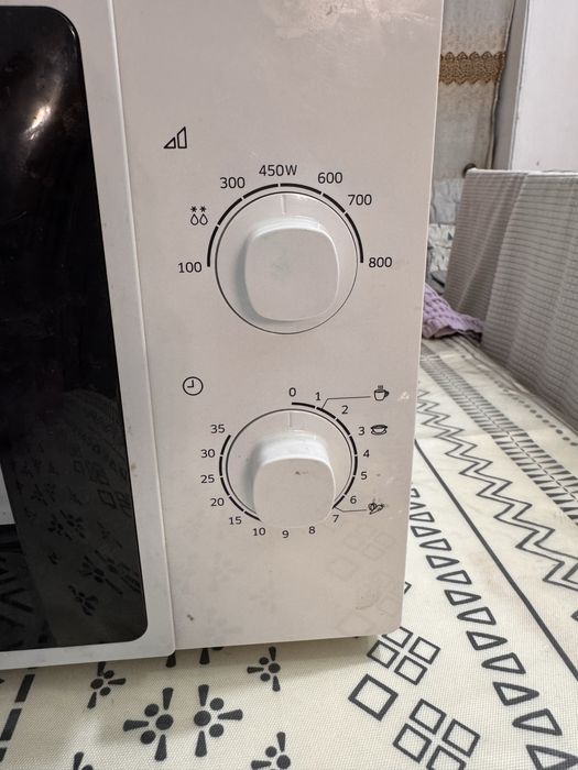 Микроволновка SAMSUNG