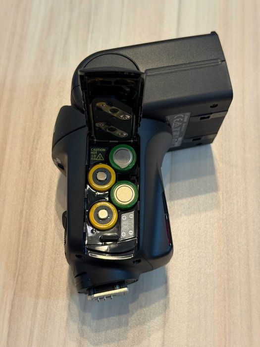 Canon Speedlite 470EX-AI – автоматичен bounce flash