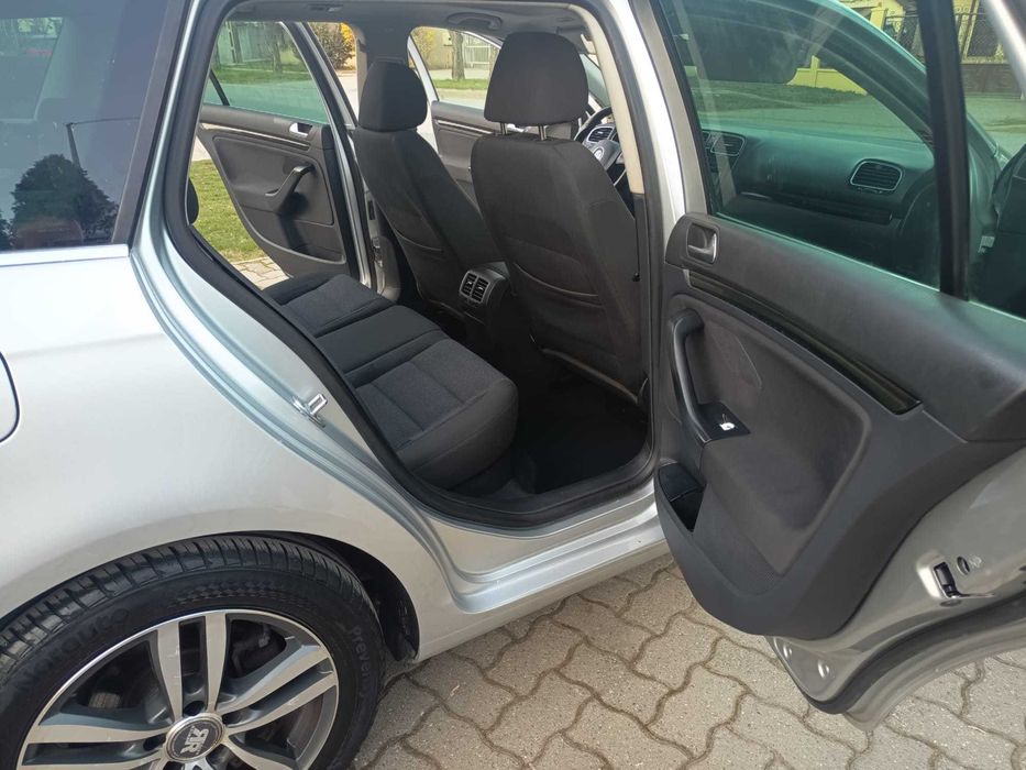 VW Golf 6 1.6 Diesel 105 Cp 2011 Euro 5 Finantare Livrare Gratuita