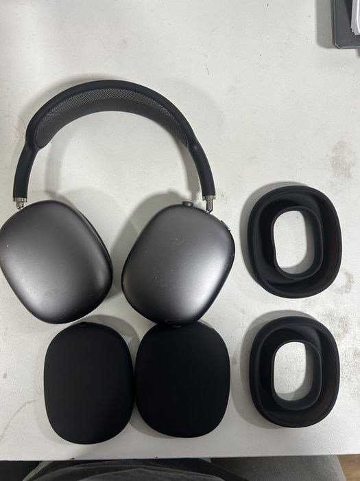 Air pods max