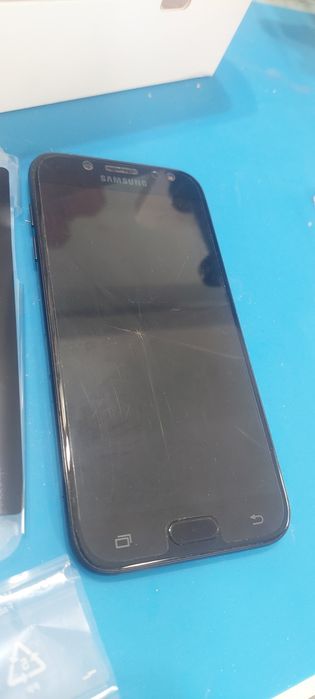 Telefon Samsung J5