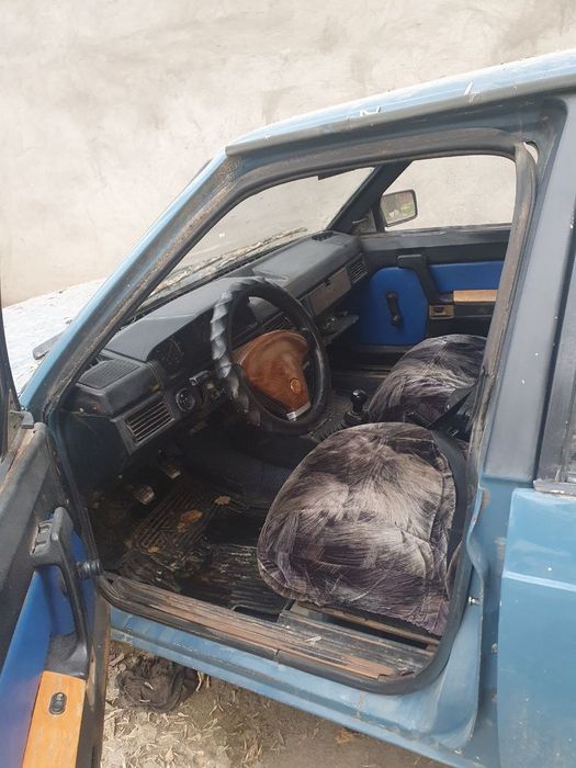 Продам автомобиль ваз,москвичь