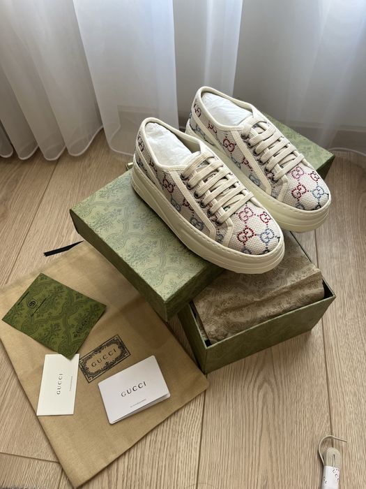 Дамски обувки Gucci