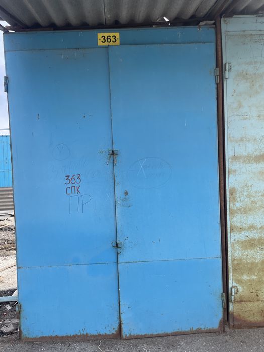 Продаются контейнеры