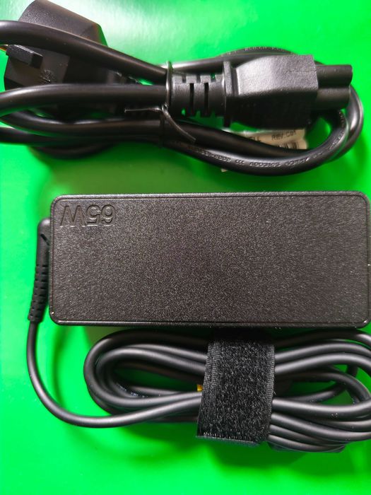 Зарядно за лаптоп Леново плоската букса.