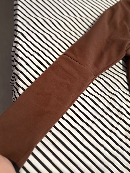 Bluza nike tech,inca in tendinte