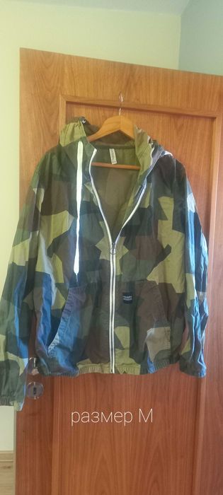 Тънко яке PULL&BEAR