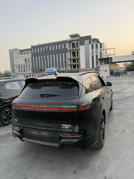 Voyah Free 318/2025 Qorag/Qora