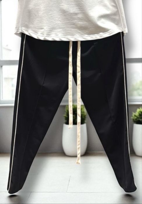 Pantaloni cu șireturi lungi! Calitate superioara!