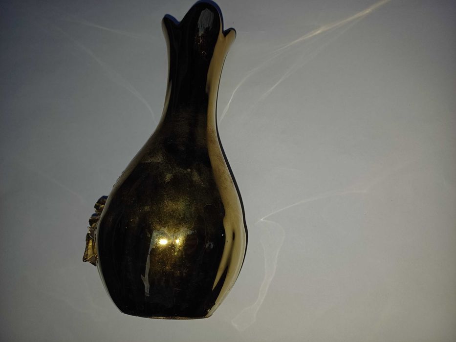 Керамична ваза златиста