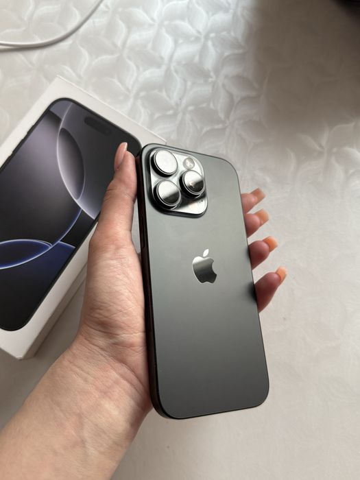 Айфон 16 про идеал состояние