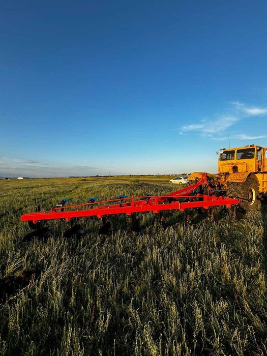 Продам Плуг лемешной плн-8 35