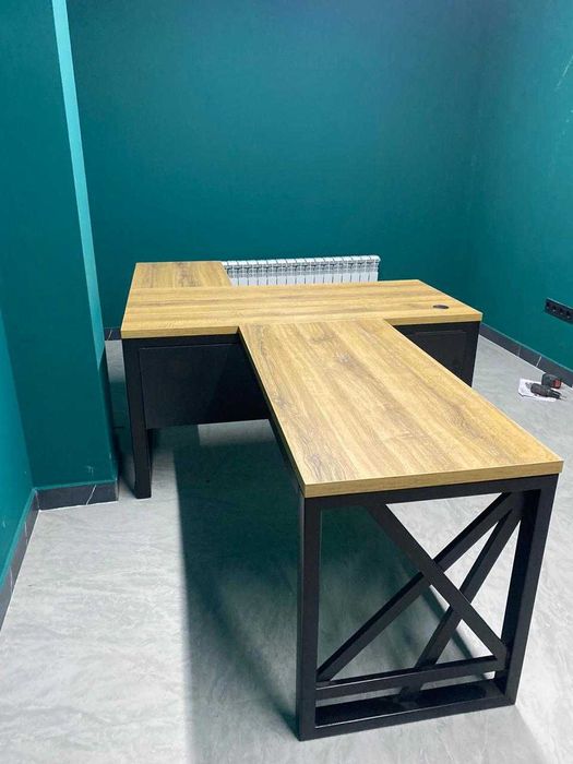 офисный стол по Каталогу и НА ЗАКАЗ 3Д-дизайн в ПОДАРОК