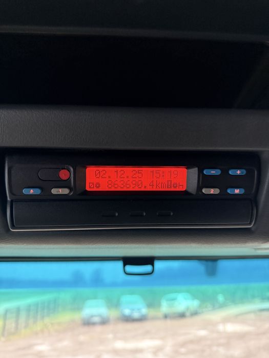 Camion MAN cu macara PENZ