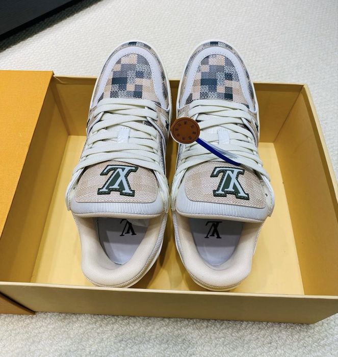 Louis Vuitton Sneakers