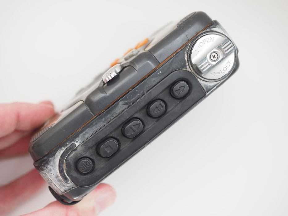 Player Panasonic RQ-SW20 Shock Wave, casetofon walkman retro