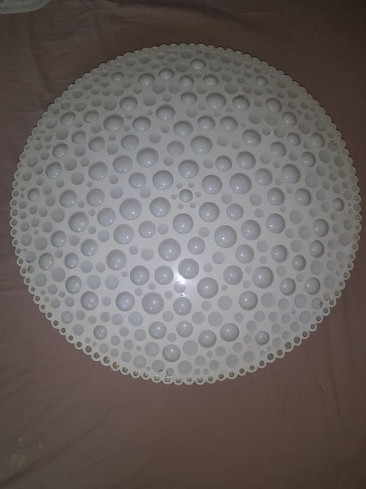 Продавам голяма лед лампа за таван