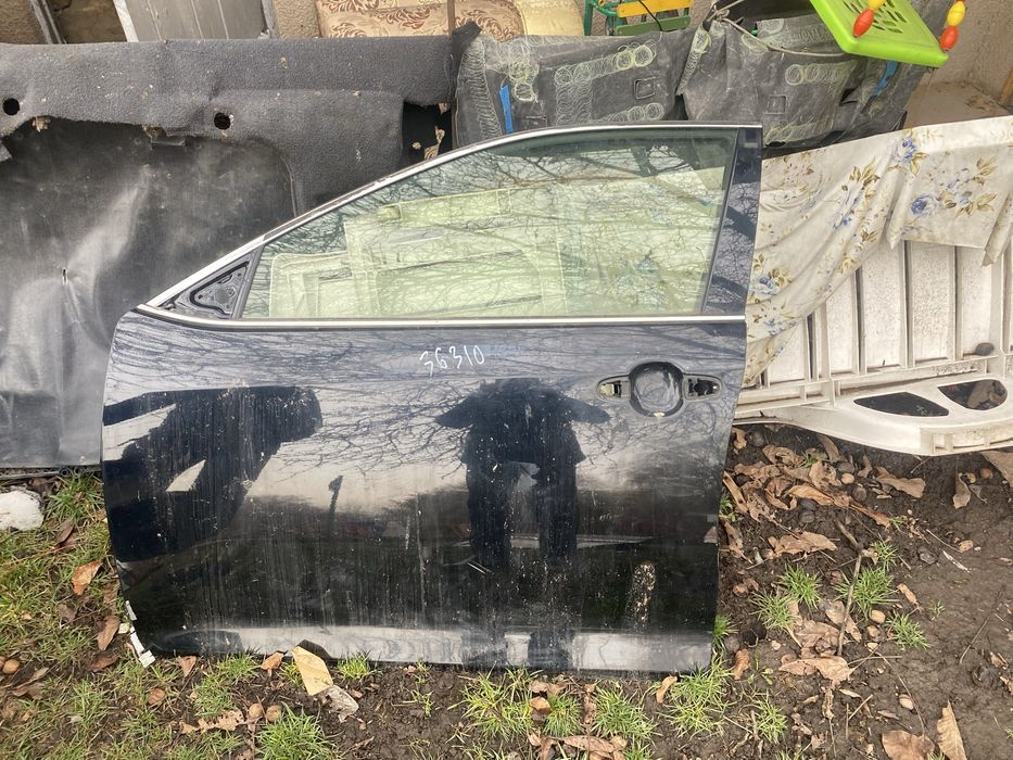 Двери, ланджероны, крыша камри 50