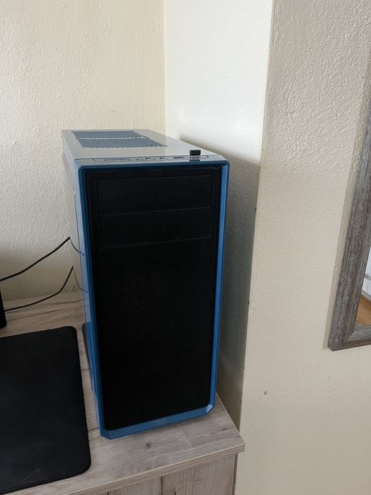 Геймърски компютър GTX 1660Ti Ryzen 5 3600 16Gb ram