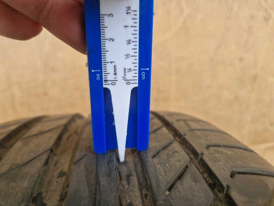 2 Continental R18 225/35 Летни гуми  DOT0818