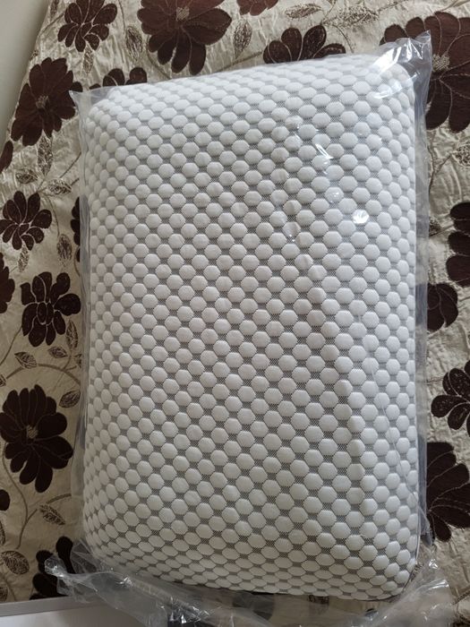 Възглавница Тед от мемори пяна