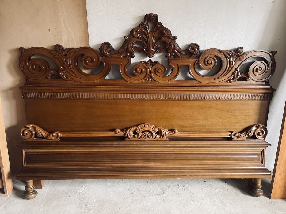 Pat lemn masiv+noptiere+somiera