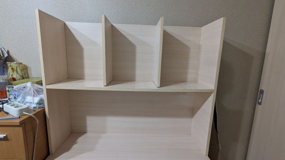 Продам стол письменный