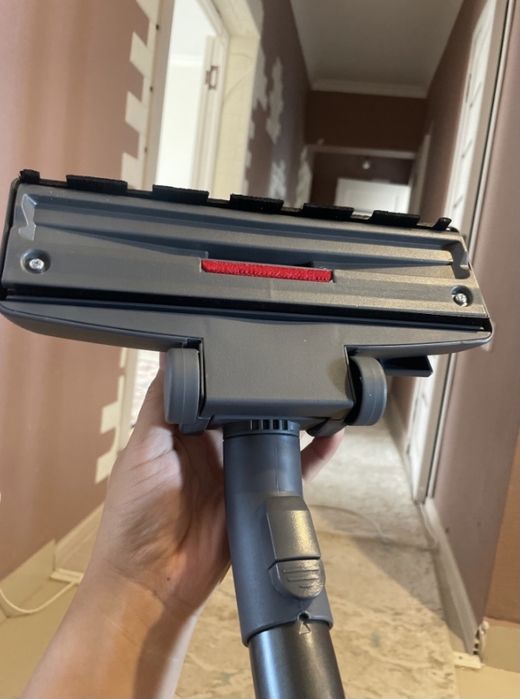 Продам пылесос LG