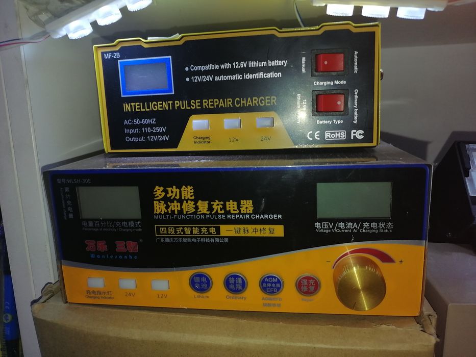 Универсальная автоматическая зарядка 12/14.6/24 Volt (до 400 Amp-Hr)!!